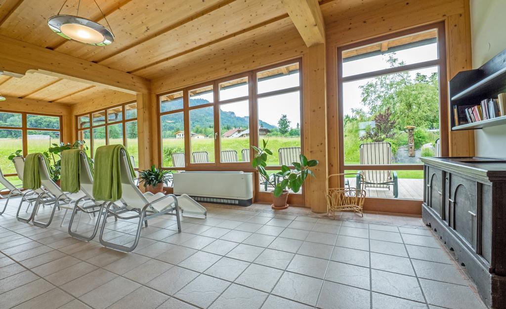 Das Leonhard - Naturparkhotel Am Weissensee Ngoại thất bức ảnh