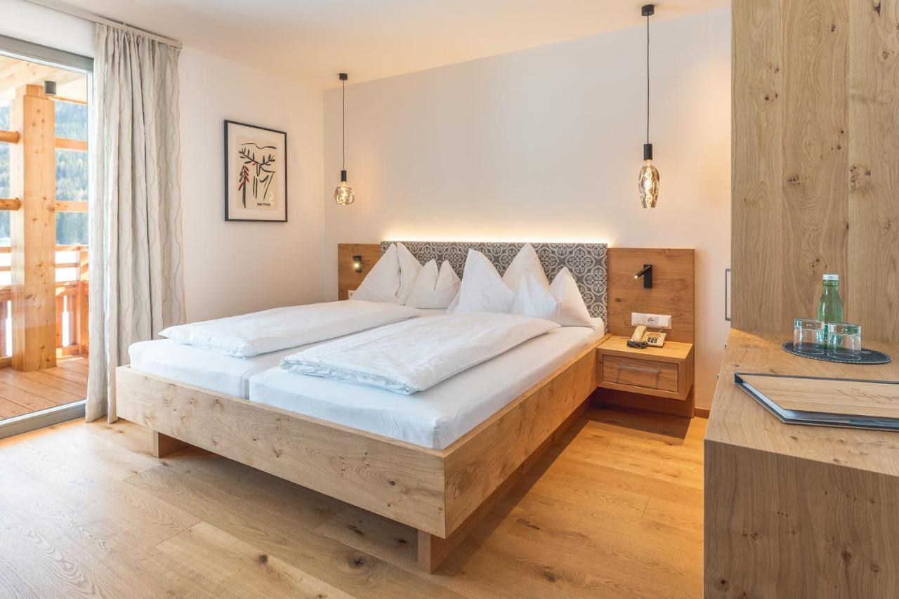 Das Leonhard - Naturparkhotel Am Weissensee Ngoại thất bức ảnh