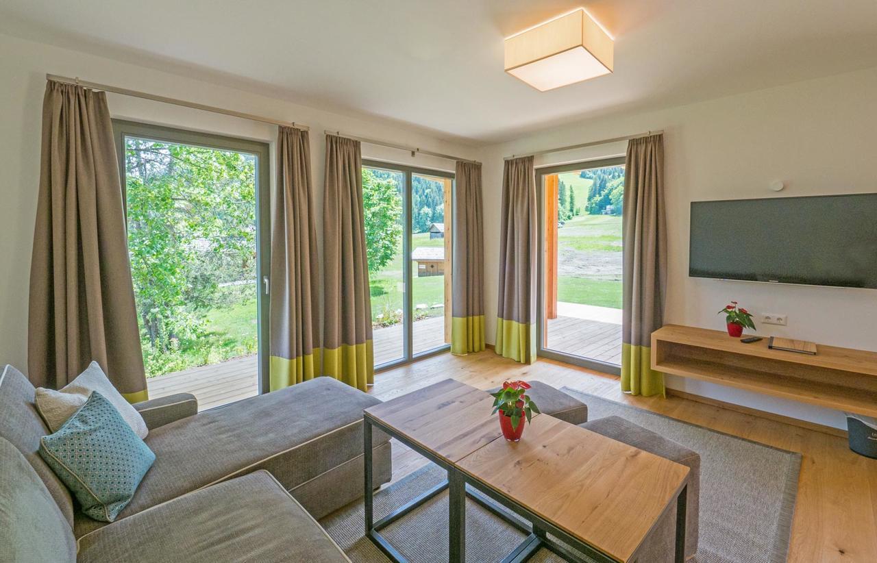Das Leonhard - Naturparkhotel Am Weissensee Ngoại thất bức ảnh